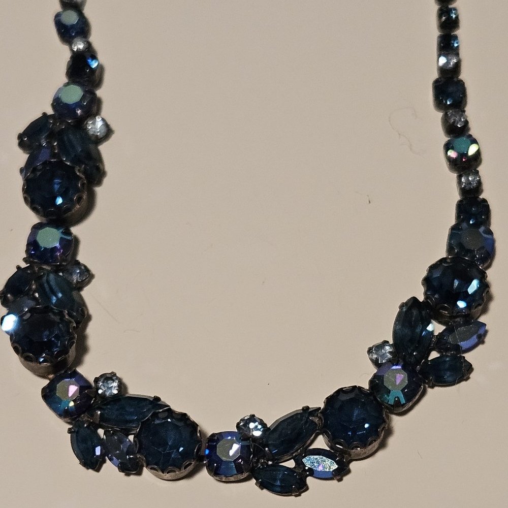 Stunning Estate Jewelry Vintage Regency Necklace Blue Rhinestones AB Finish
